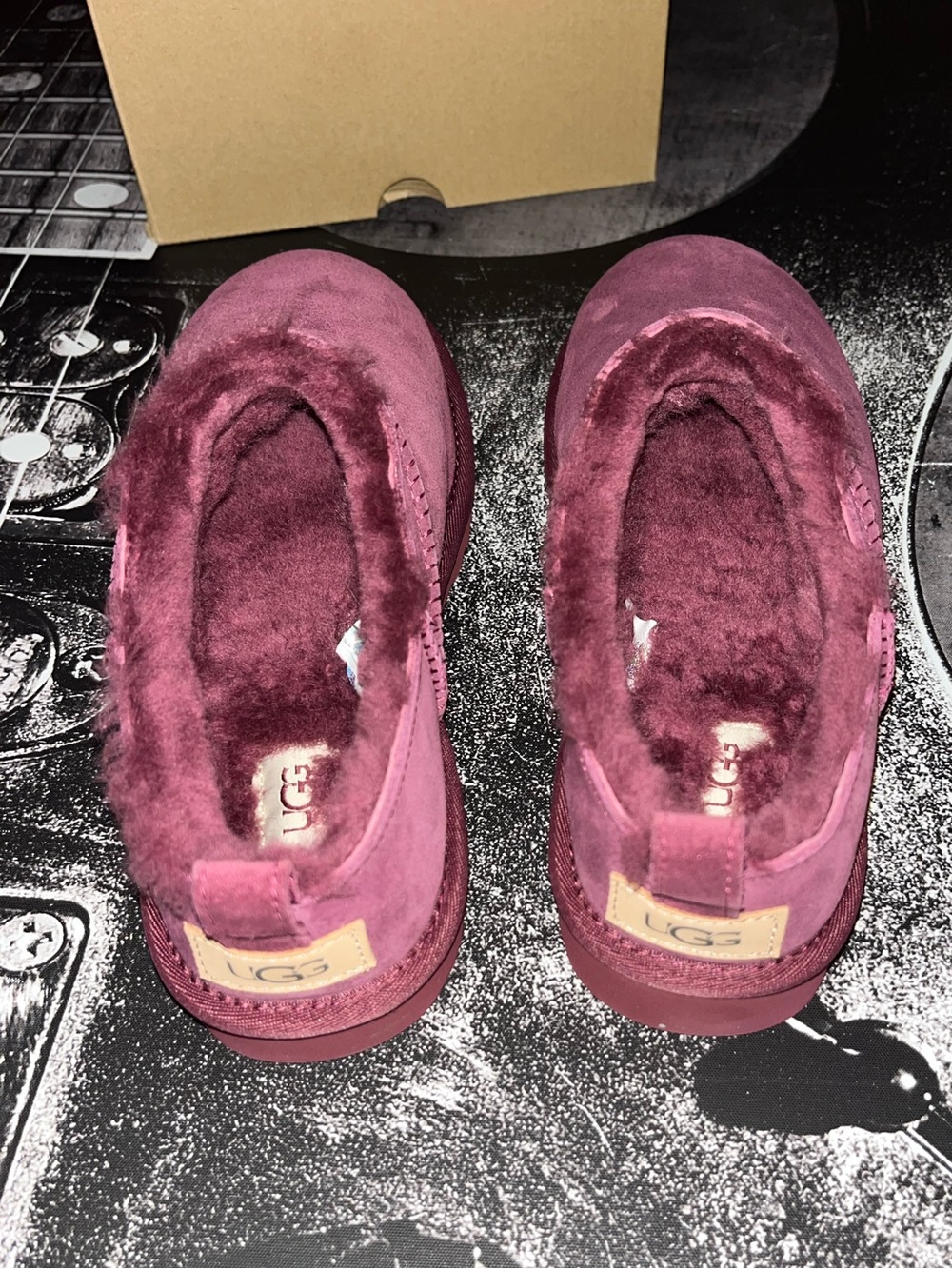 NIB UGG Micro Boot - Picture 9 of 10